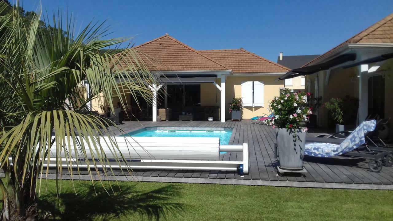 Homestay 64 *